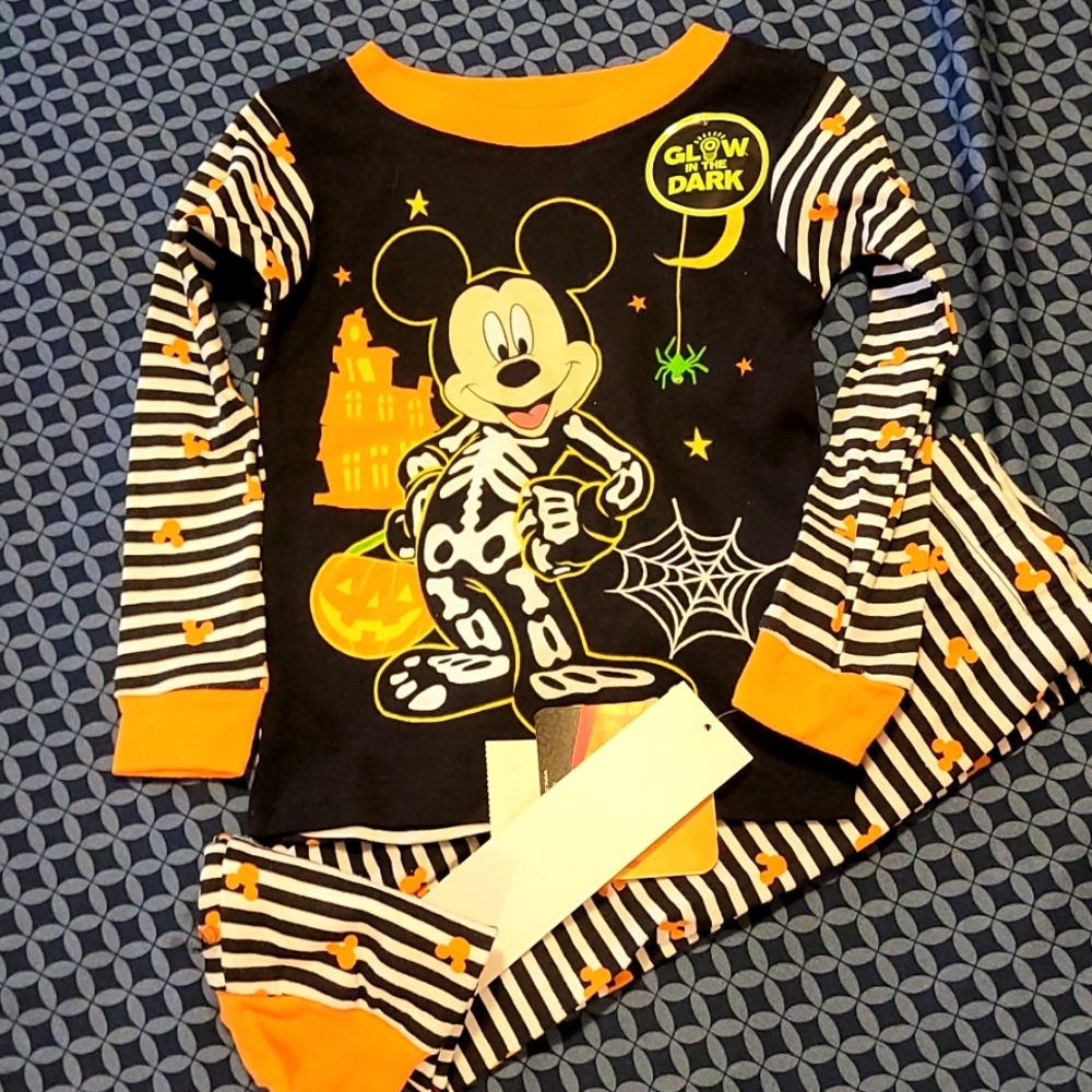 Mickey Mouse set